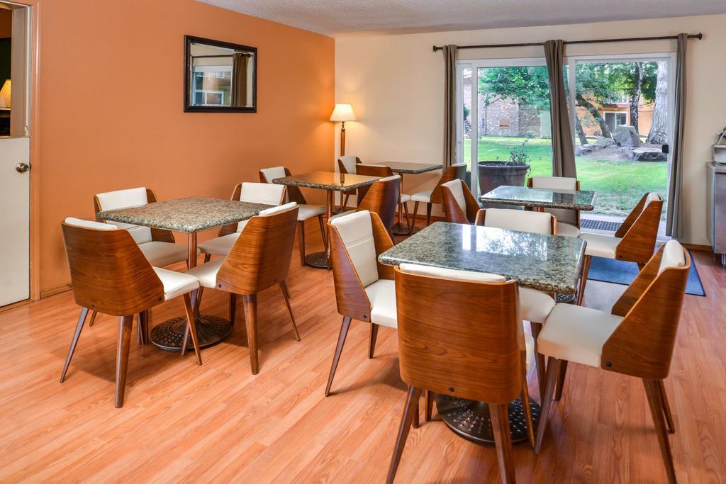 Sunrise Garden Suites Tukwila Extérieur photo